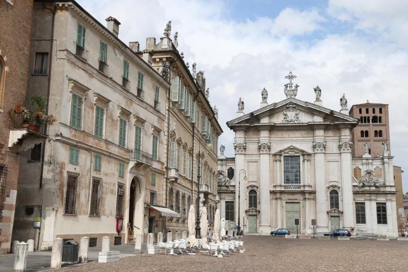 Hotel Due Guerrieri Mantua Exterior foto